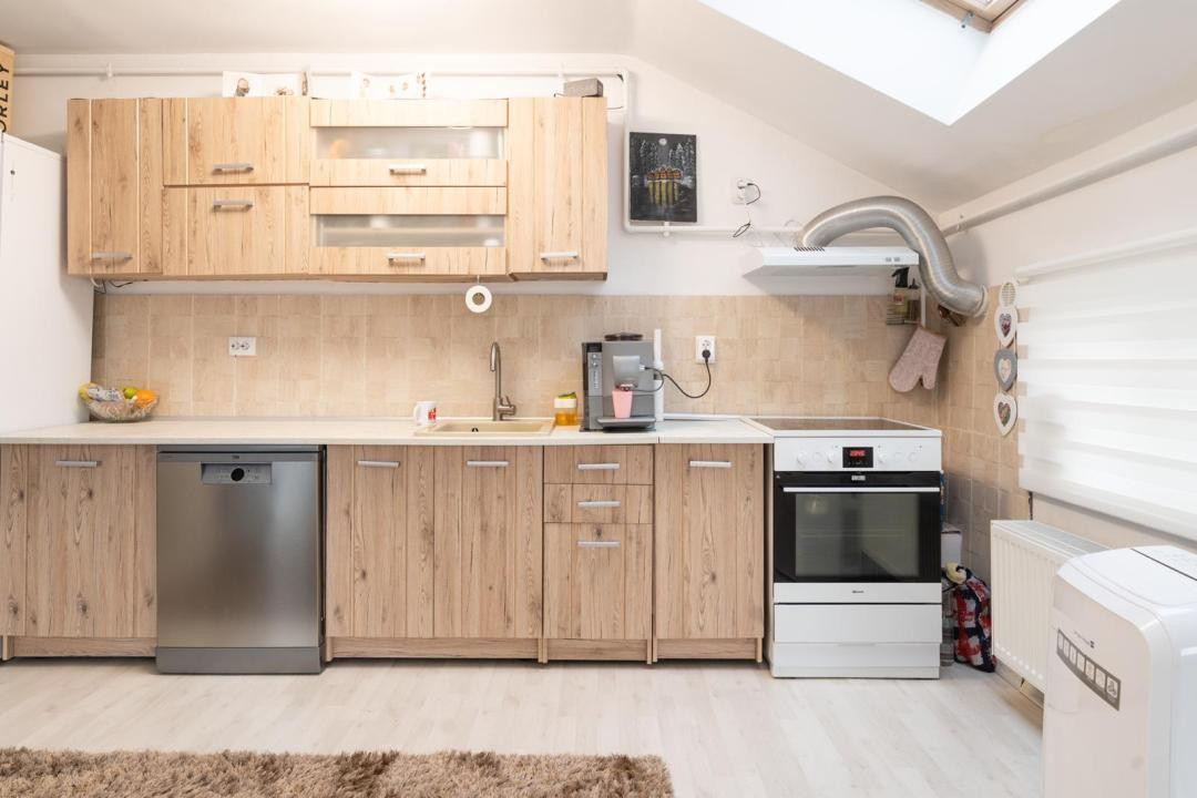 Apartament 3 camere l la cheie l Su 59 mp l Strada Florilor