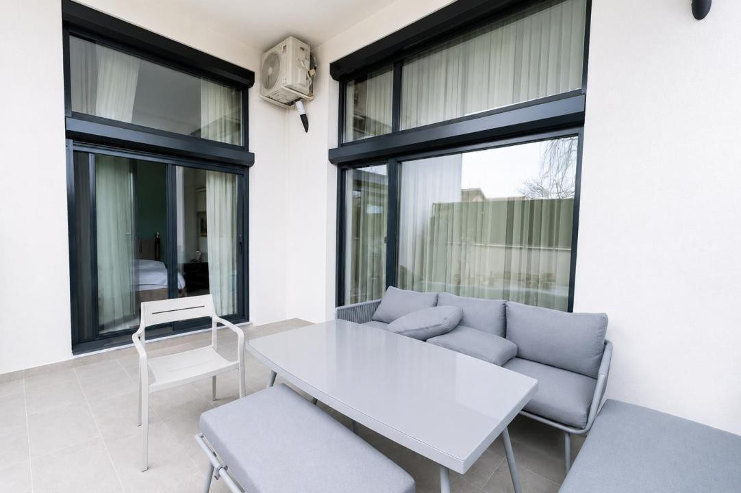Apartament modern l la cheie l 3 camere l 2 terase l parcare l Dunarii 