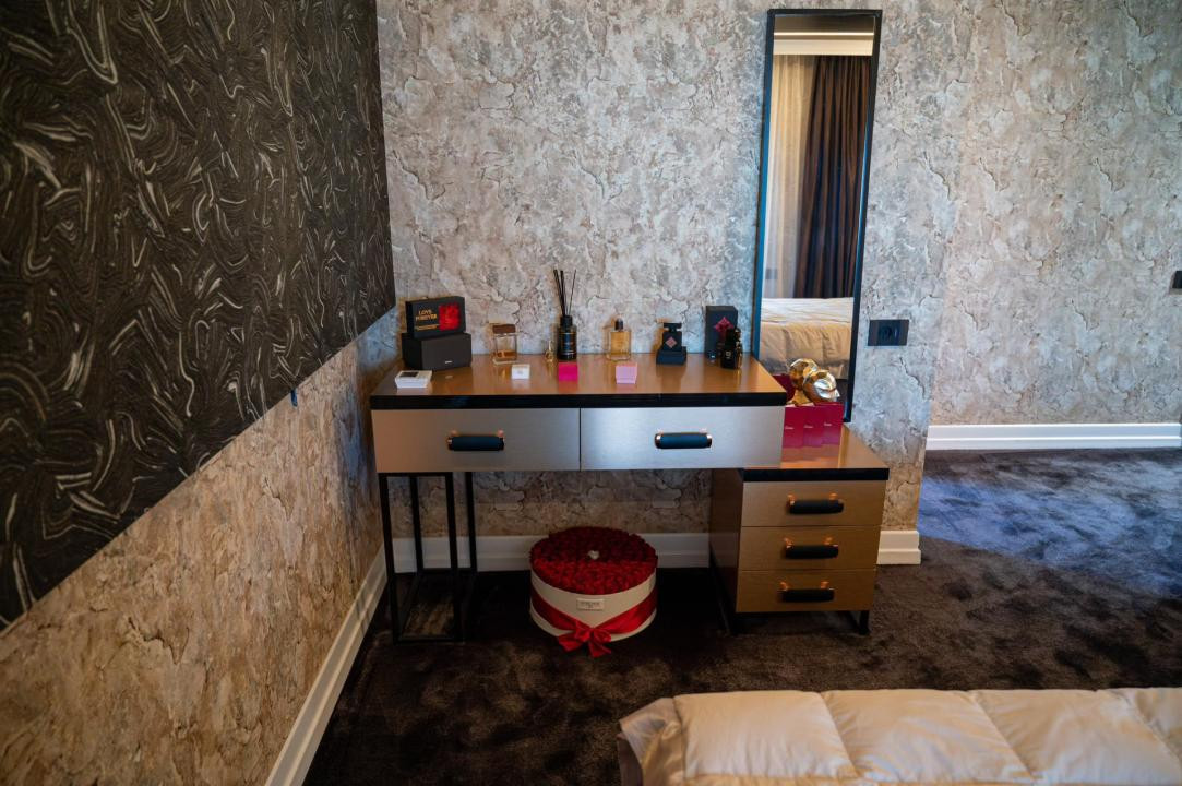 Penthouse exclusivist l 3 camere l 2 terase l 2 locuri parcare l Europa