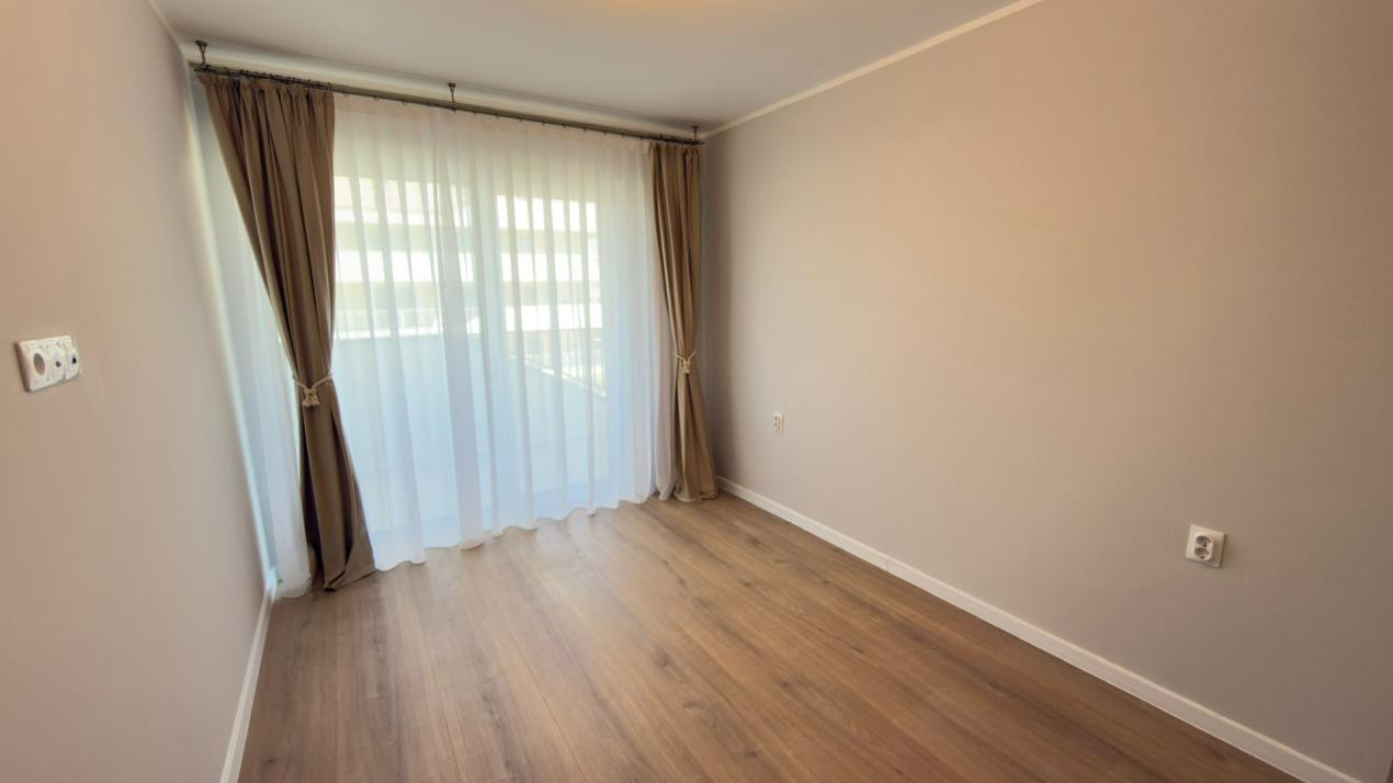 Apartament 3 camere modern l la cheie l Su 55 mp l zona Eroilor
