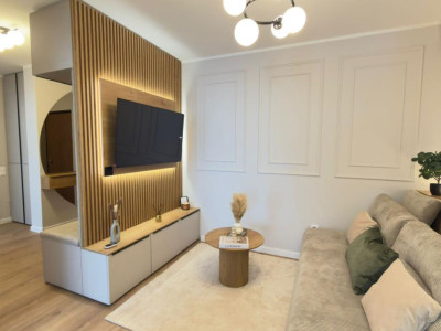 Apartament 3 camere modern l la cheie l Su 55 mp l zona Eroilor