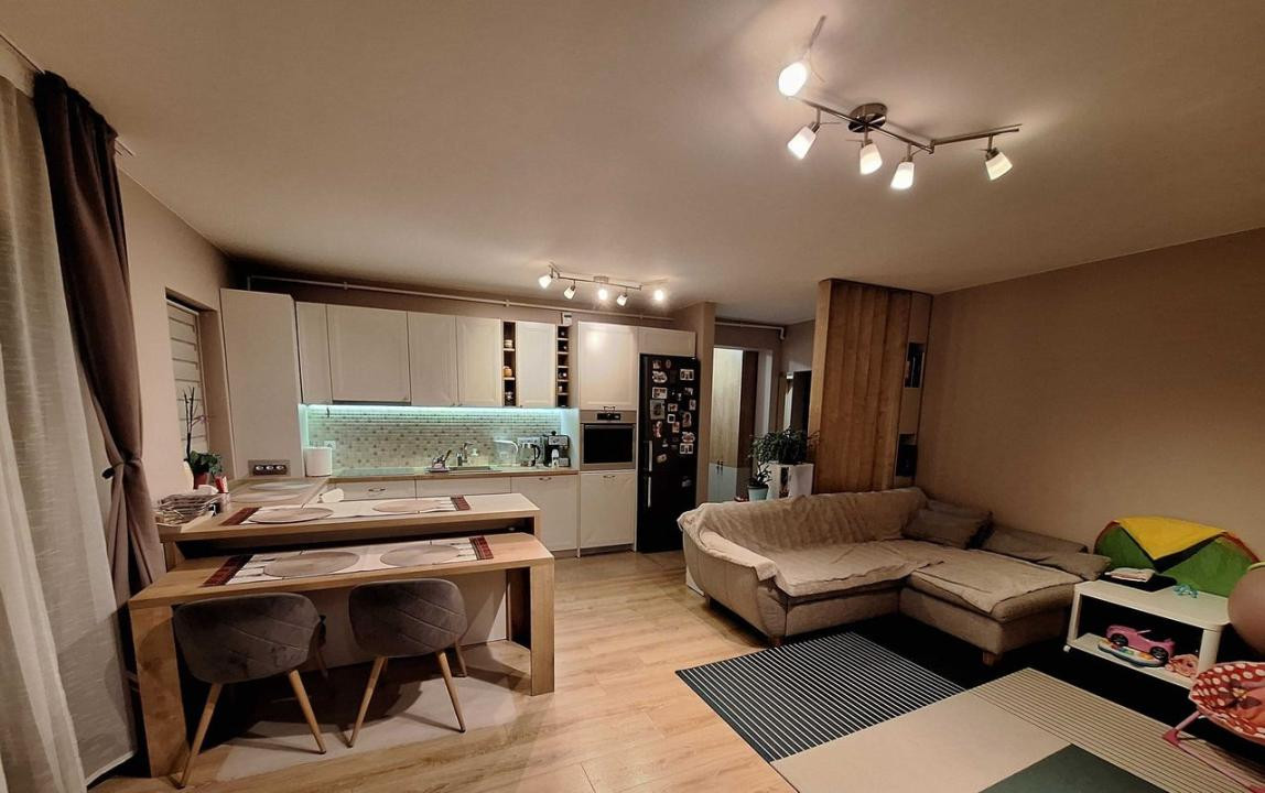 Apartament 3 camere l la cheie l Su 65.63 mp l Parcare l Sesul de Sus 