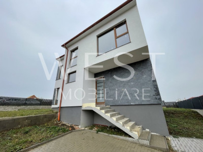 Casa individuală cu 4 camere, 118mp! Teren 440mp! Semifinisata! Dezmir