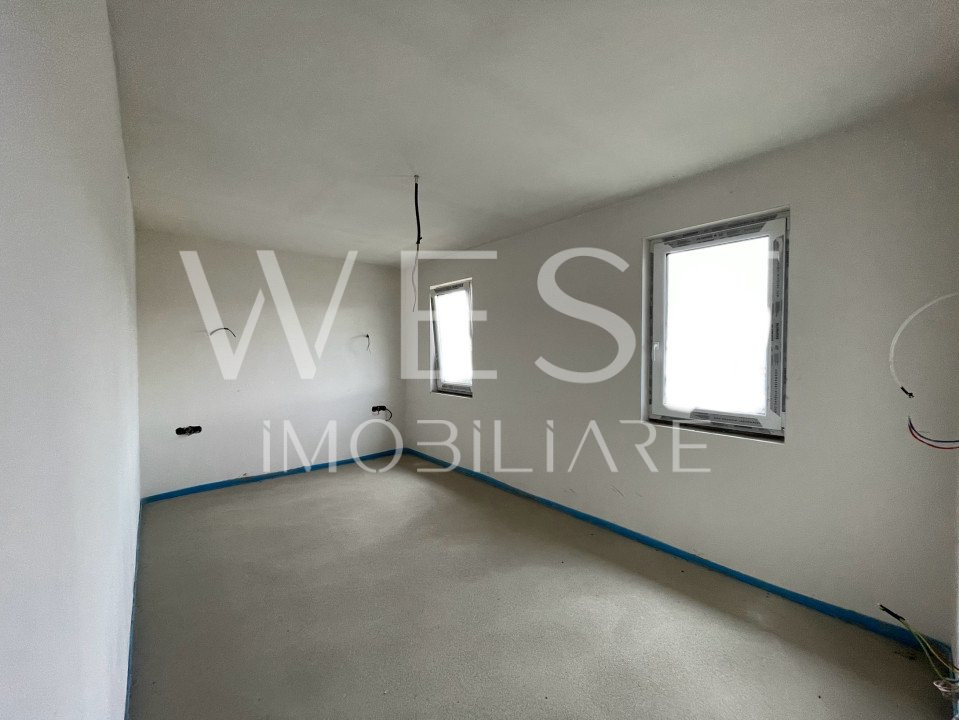 Casa individuală P+E+M cu 5 cam, 180mp! Teren 450mp! Dezmir!