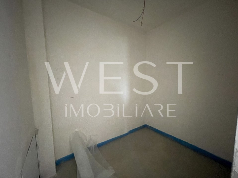 Casa individuală P+E+M cu 5 cam, 180mp! Teren 450mp! Dezmir!