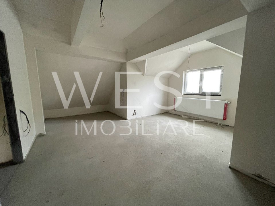 Casa individuală P+E+M cu 5 cam, 180mp! Teren 450mp! Dezmir!