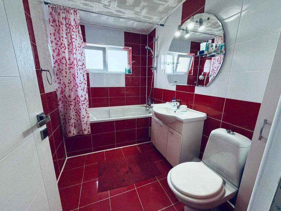 Apartament 3 camere mobilat, utilat l Su 65 mp l Zona Teilor