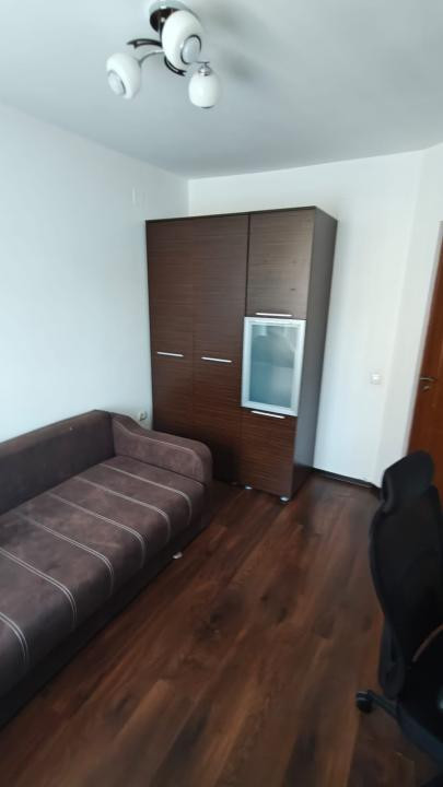 Inchiriere apartament 2 camere l la cheie l Su 40 mp l Florilor, Floresti