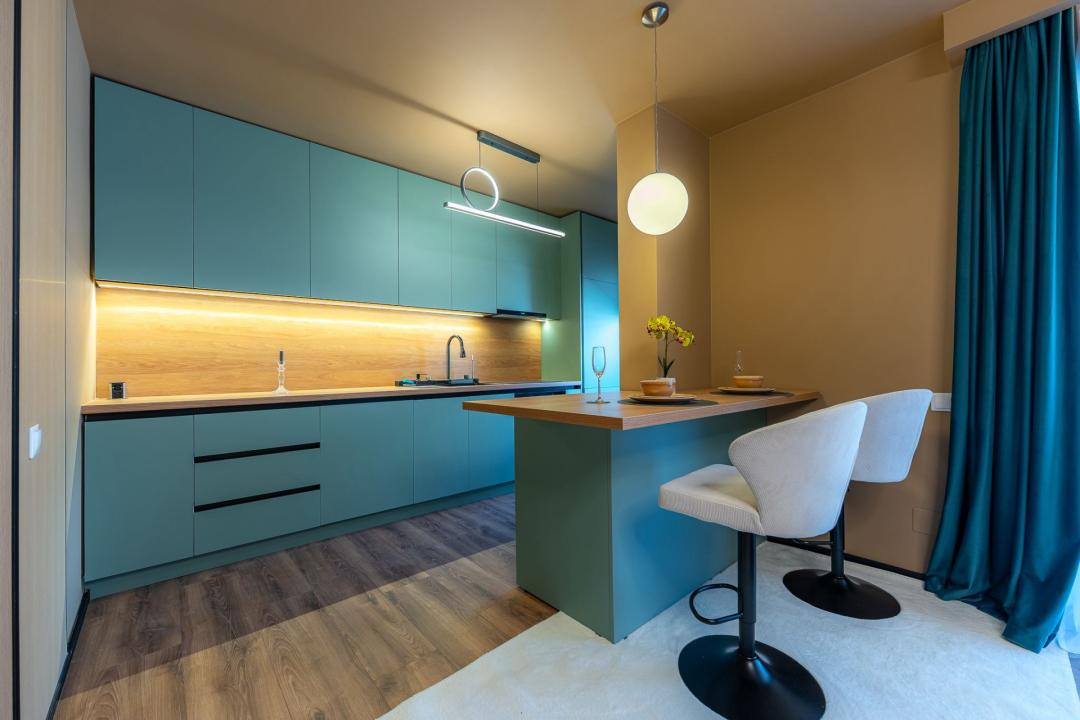 Apartament ultrafinisat l 2 camere l terasa l parcare l Intre Lacuri 