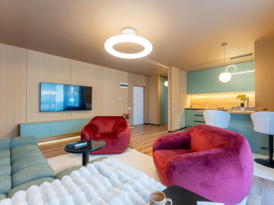 Apartament ultrafinisat l 2 camere l terasa l parcare l Intre Lacuri 