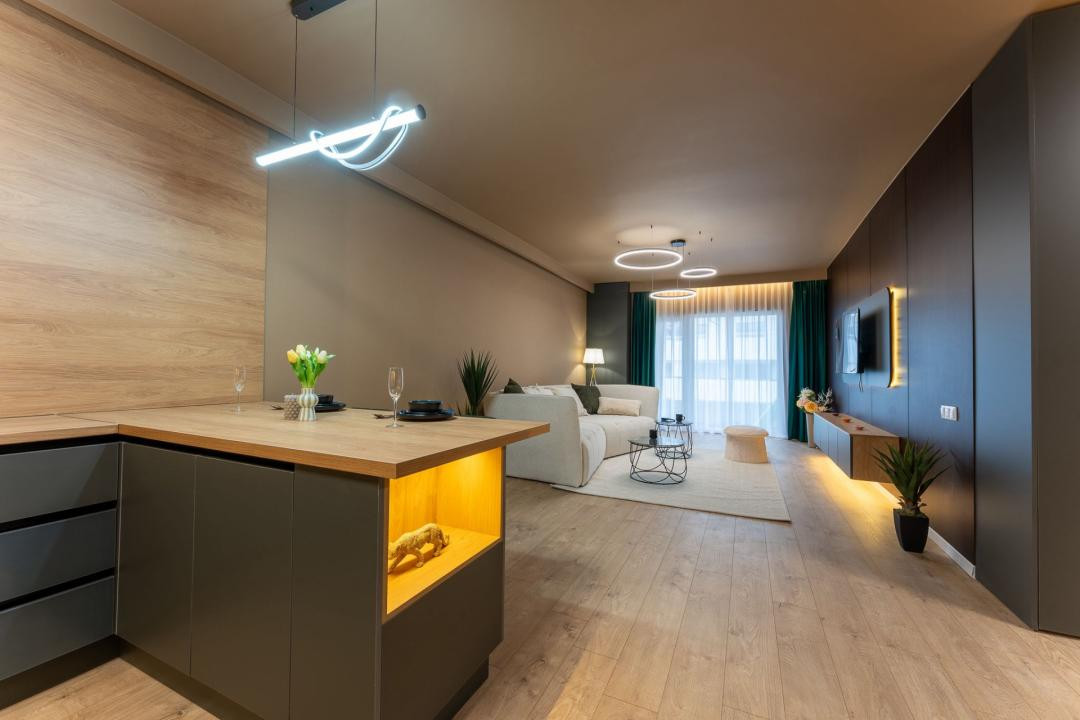 Apartament superfinisat l 67 mp utili l parcare l bloc nou l Eroilor 