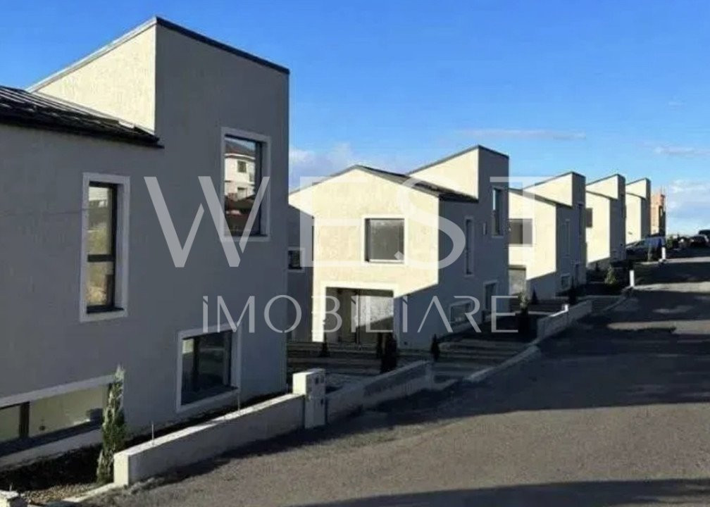 Duplex P+E cu 4 camere, 115mp! Semifinisat! Panorama SUPERBA! Dezmir!