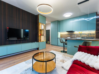 Apartament modern l 2 camere l la cheie l bloc nou l parcare l Eroilor