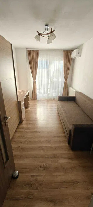Apartament modern cu 3 camere | 70 mp + balcon 10 mp | Parcare subterană | BMW