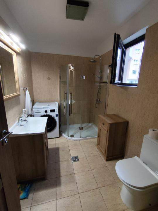 Duplex 4 camere l Su 120 mp l Teren 200 mp l 2 Parcari l Zona Florilor