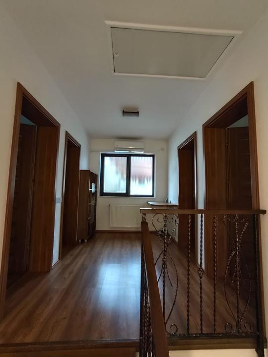 Duplex 4 camere l Su 120 mp l Teren 200 mp l 2 Parcari l Zona Florilor