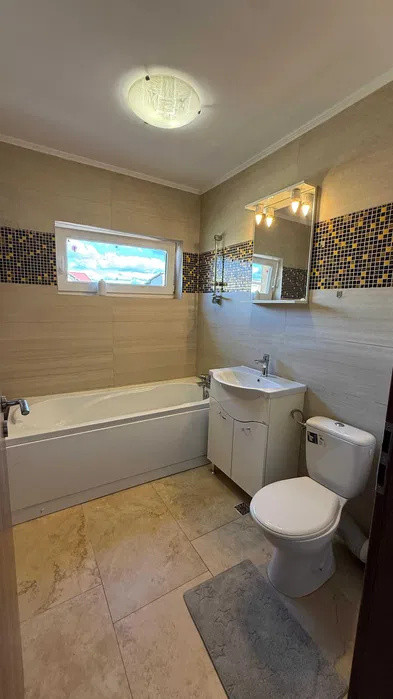 Apartament 2 camere, 56 mp utili + balcon generos | Florești