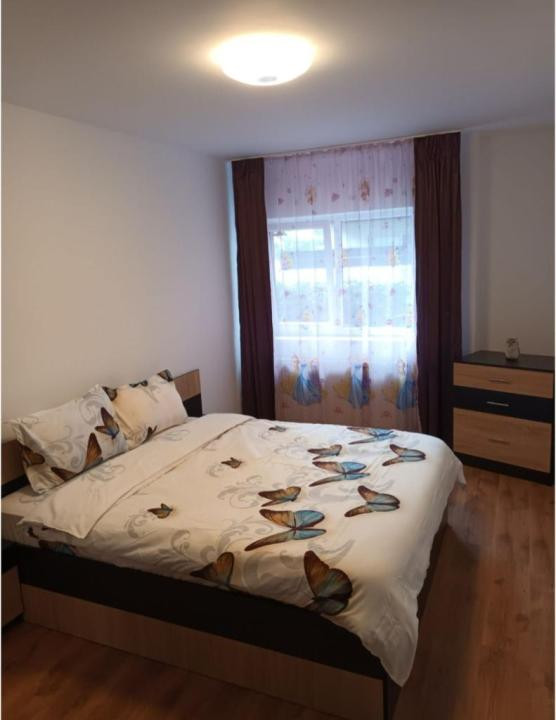 Apartament 2 camere mobilat, utilat l Su 52.61 mp l Strada Florilor