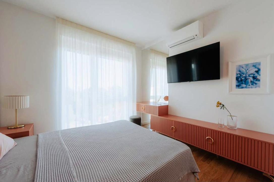 Apartament de lux de inchiriat >Louis Pasteur