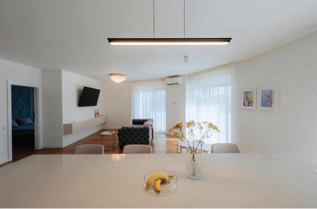 Apartament de lux de inchiriat >Louis Pasteur