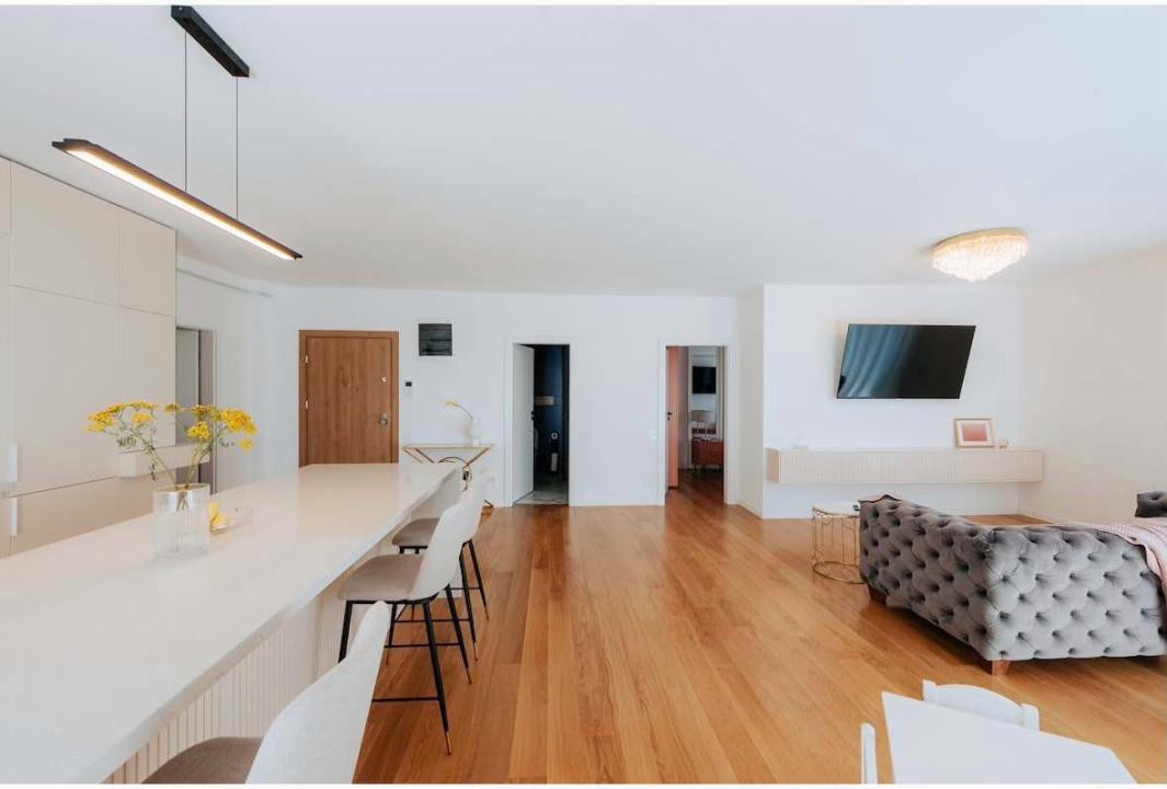 Apartament de lux de inchiriat >Louis Pasteur