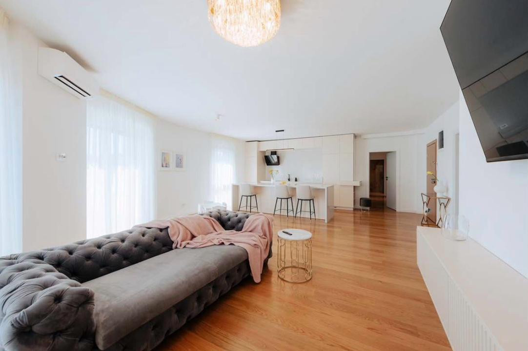 Apartament de lux de inchiriat >Louis Pasteur
