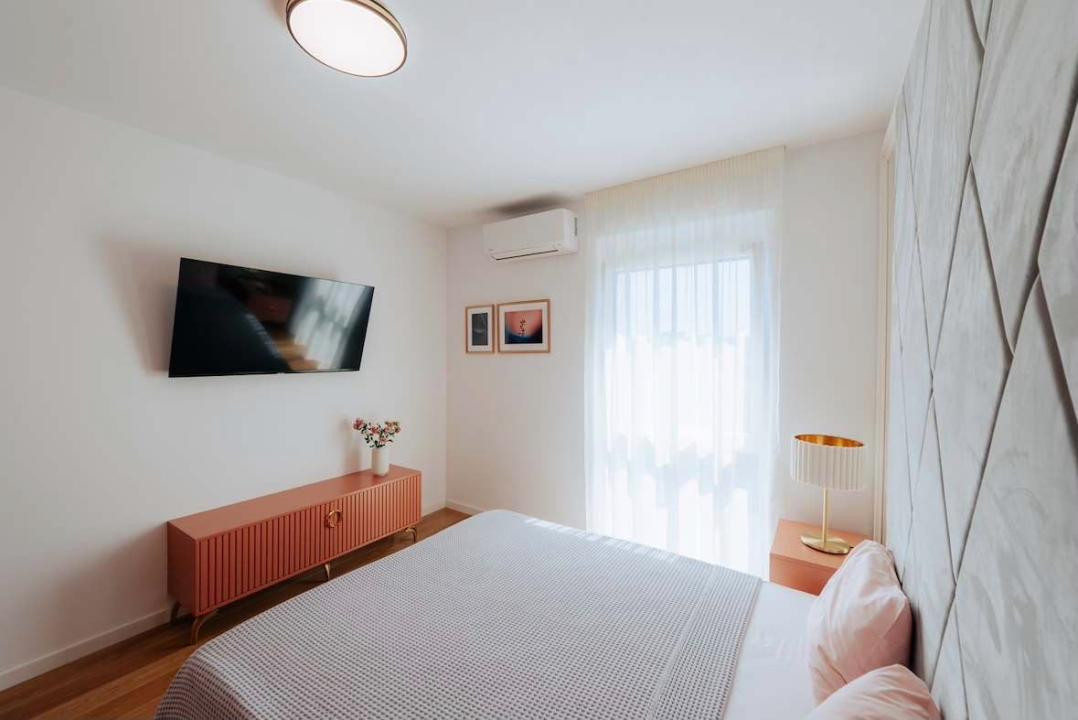 Apartament de lux de inchiriat >Louis Pasteur