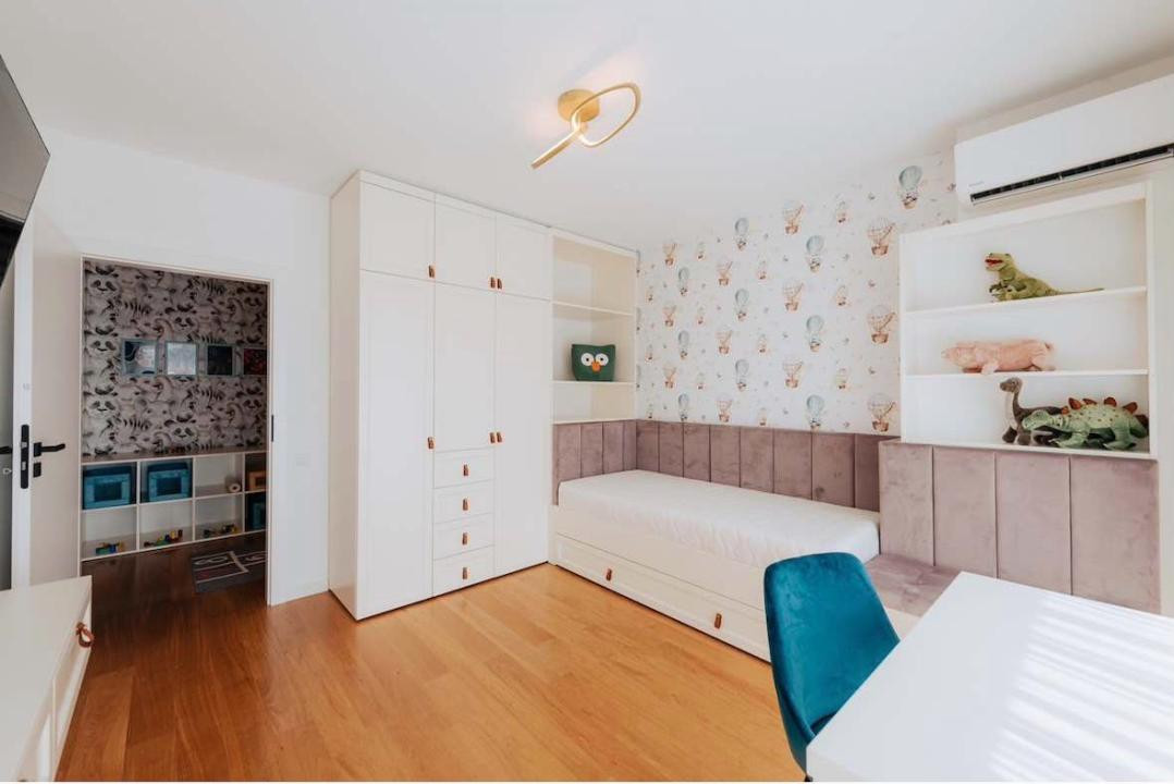 Apartament de lux de inchiriat >Louis Pasteur