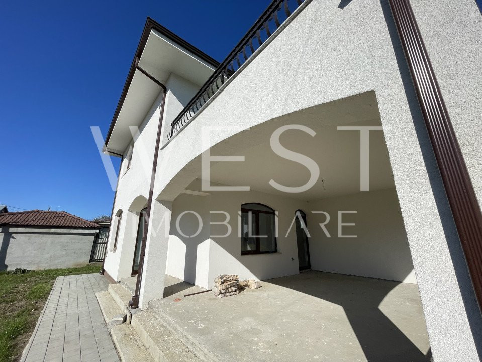 Casa individuală P+E cu 4 cam/130mp! Teren 450mp! 2 parcări! Dezmir!