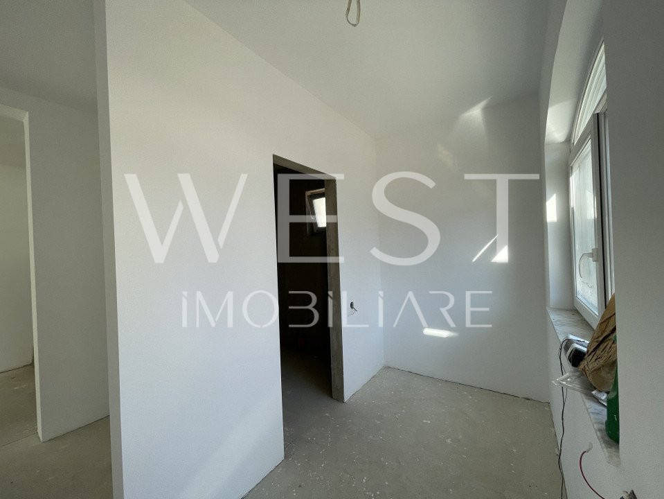 Casa individuală P+E cu 4 cam/130mp! Teren 450mp! 2 parcări! Dezmir!