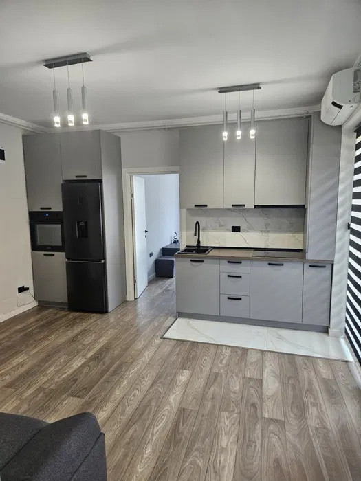 Apartament 2 camere modern l la cheie l Su 38 mp l Parcare l zona Terra