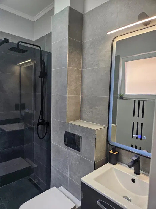 Apartament 2 camere modern l la cheie l Su 38 mp l Parcare l zona Terra