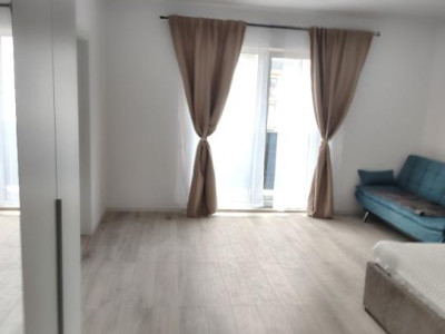 Apartament 1 camera l la cheie l Su 37 mp l zona Eroilor