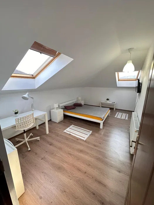 Apartament 2 camere l la cheie l Su 56 mp l Parcare l Zona Florilor