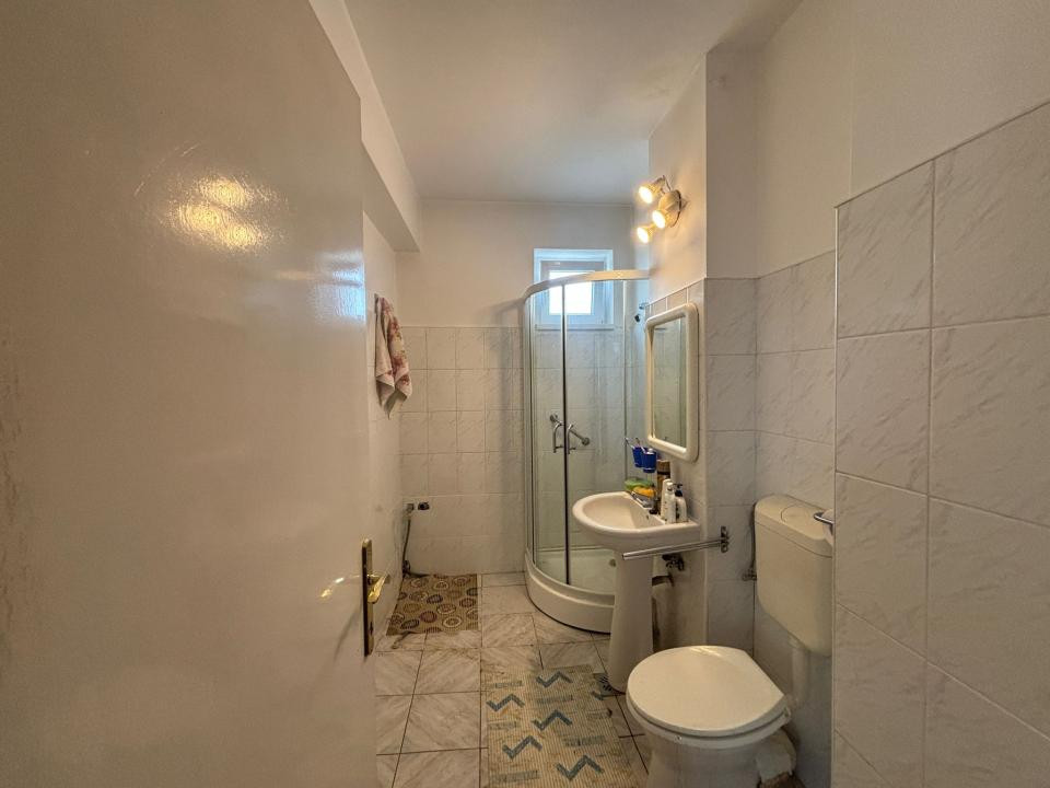 Apartament decomandat l 2 camere | parcare l Republicii 