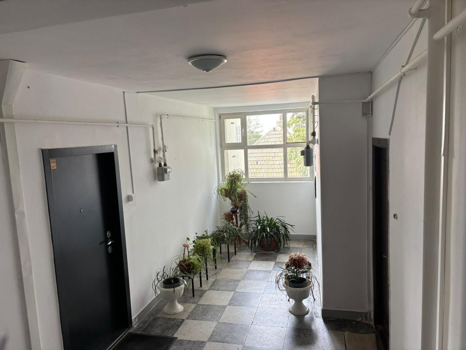 Apartament decomandat l 2 camere | parcare l Republicii 