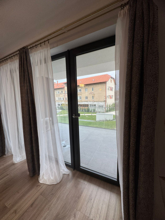 Apartament 2 camere | 1 baie | 1 bucatarie | prima inchiriere | zona The Office