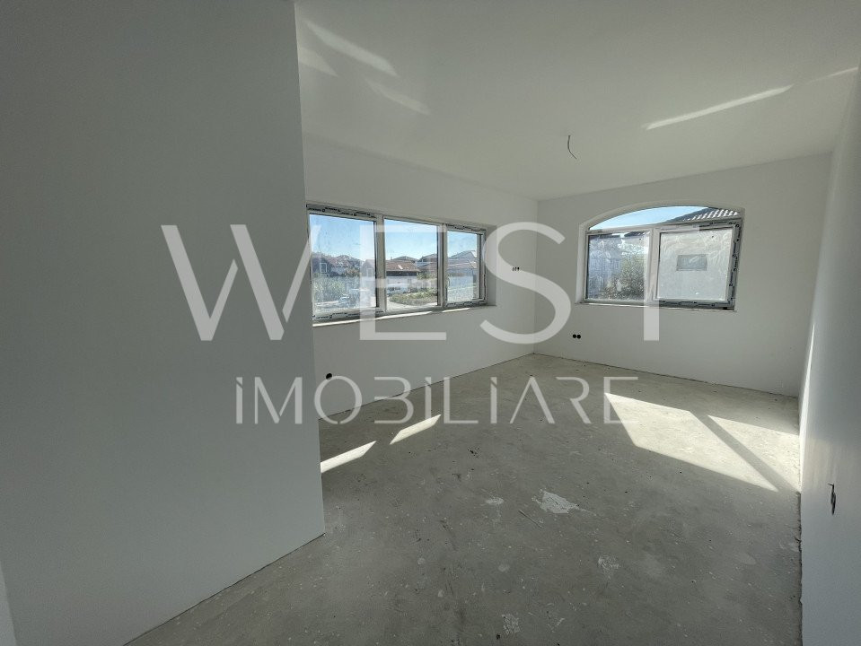 Casa individuală P+E cu 4 cam/130mp! GARAJ! Teren 380mp! Dezmir!