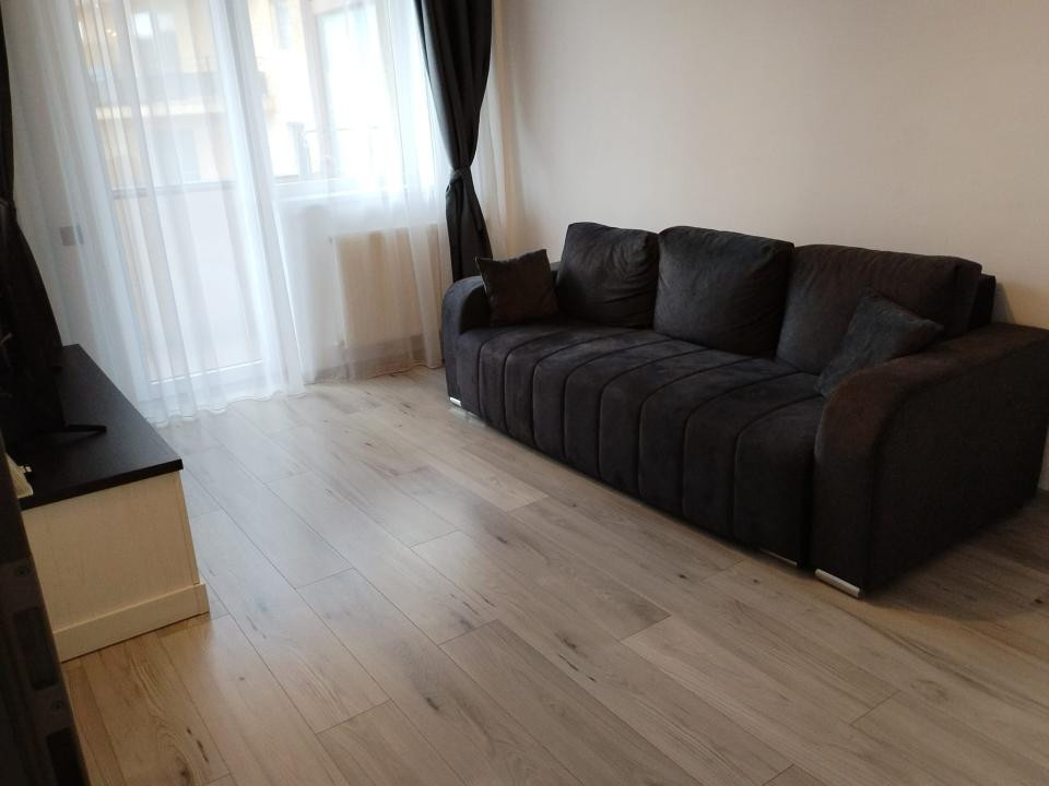 Apartament spatios l 60 mp utili l terasa l parcare l Florilor 