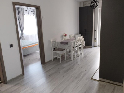 Apartament spatios l 60 mp utili l terasa l parcare l Florilor 