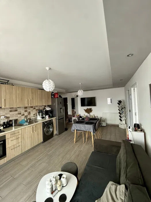 Apartament 3 camere l la cheie l Su 59 mp l Parcare l Zona Porii