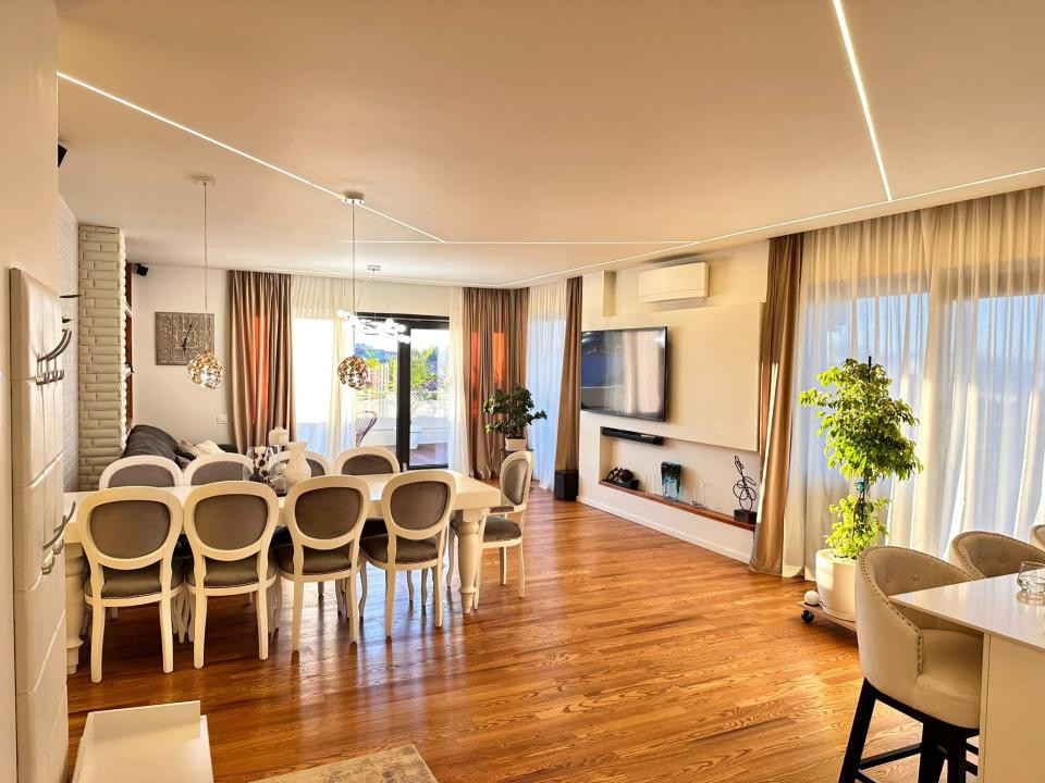Penthouse pe 2 niveluri l 180 mp utili l 260 mp terase l Buna ziua 