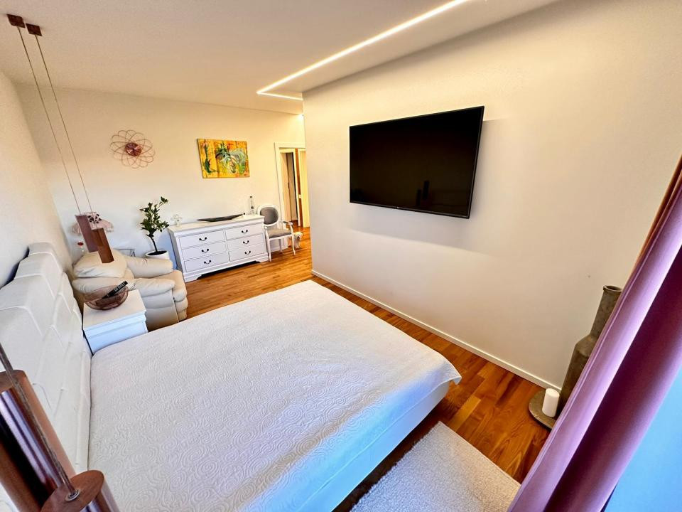 Penthouse pe 2 niveluri l 180 mp utili l 260 mp terase l Buna ziua 