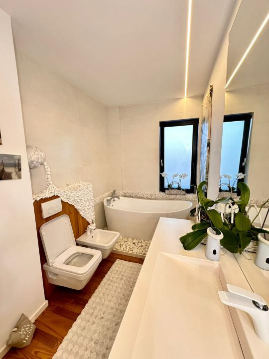Penthouse pe 2 niveluri l 180 mp utili l 260 mp terase l Buna ziua 