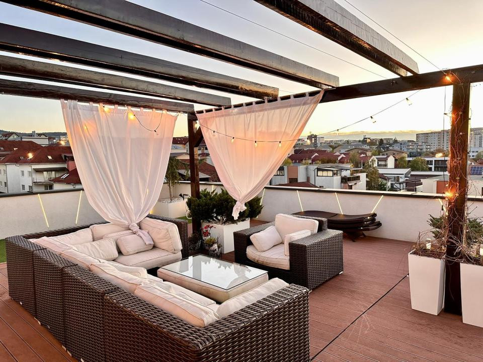 Penthouse pe 2 niveluri l 180 mp utili l 260 mp terase l Buna ziua 