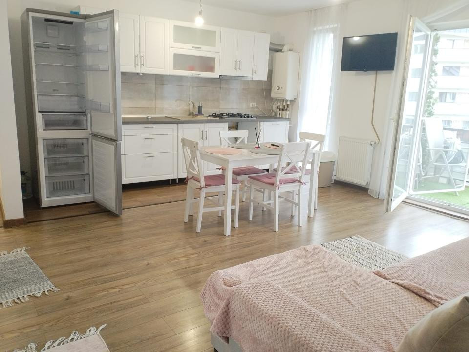Apartament doua camere | Floresti | Strada Porii | Parcare | Semidecomandat |  