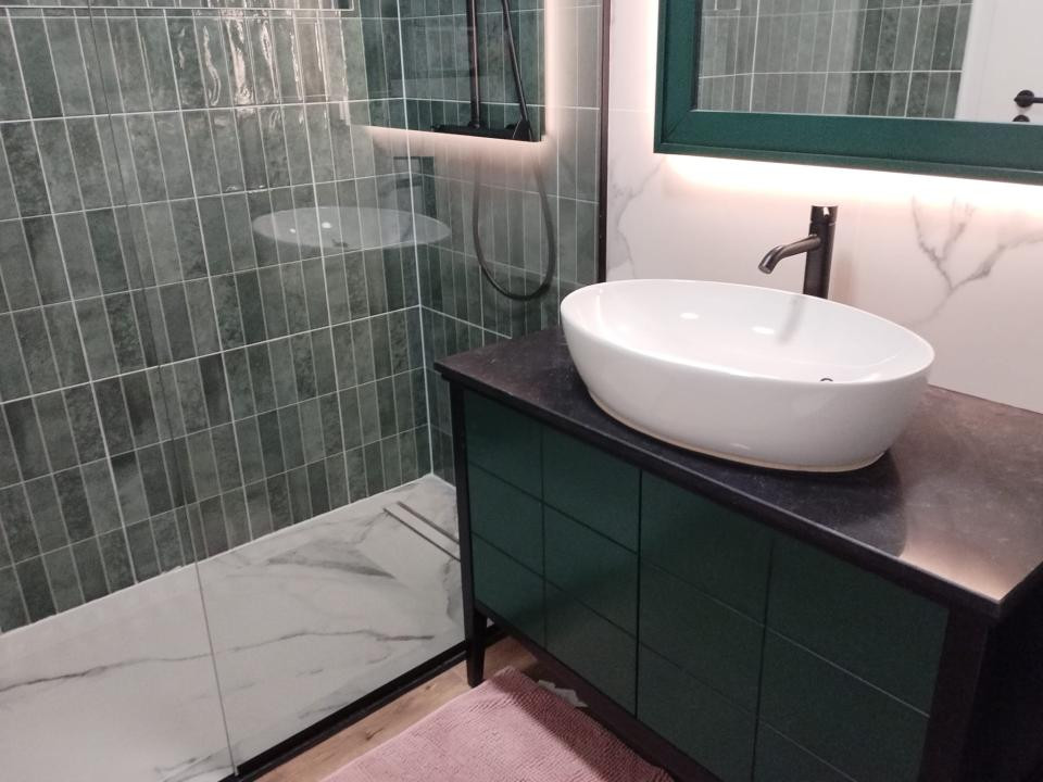 Apartament 3 camere | Eroilor | Parcare subterana | 57 mp |