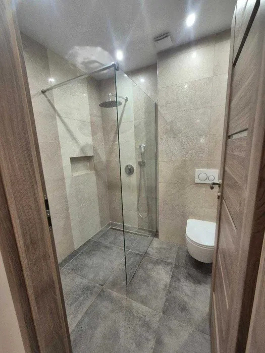 Apartament 2 camere | 1 bucatarie | 1 baie | 1 terasa | loc de parcare subteran