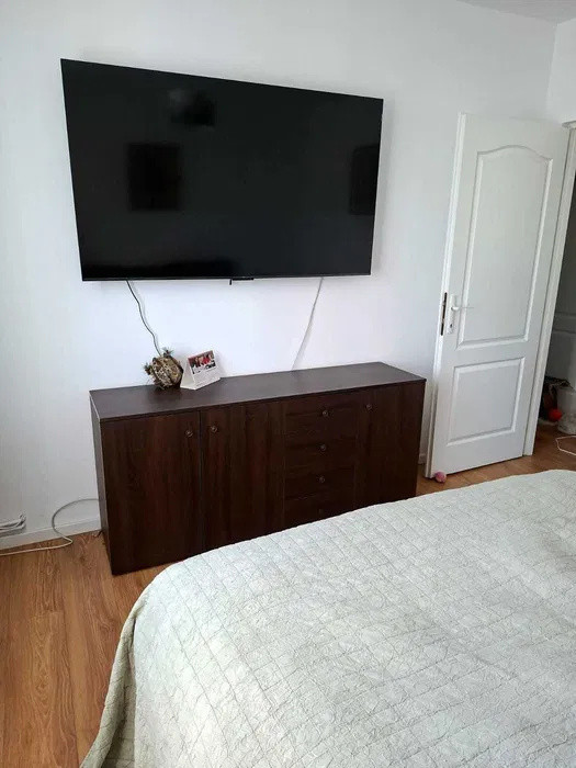 Apartament 3 camere | 2 dormitoare | 1 living | 1 baie | 1 balcon | zona Bucium