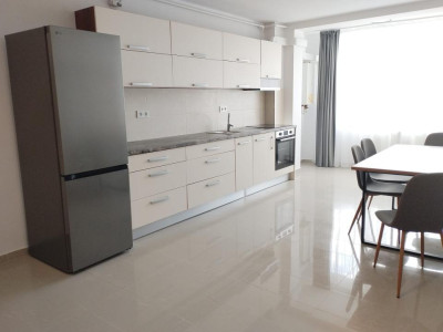 Apartament spatios | Doua camere | Florilor | 64 mp | 